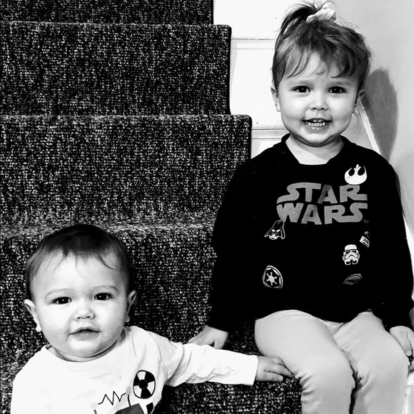 Meet your Posher, HolLee - Picture 9 of 11